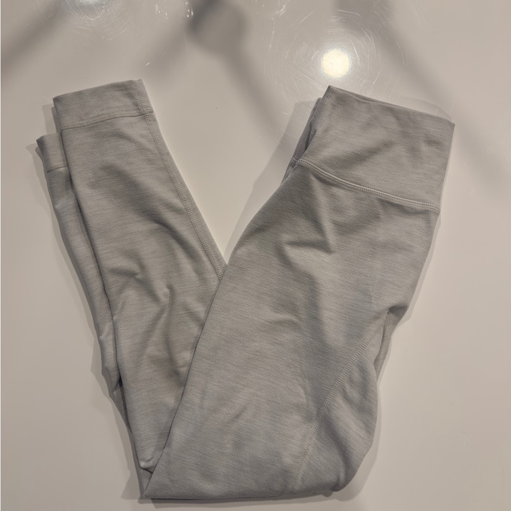SET Active Formcloud Light Gray Leggings in medium